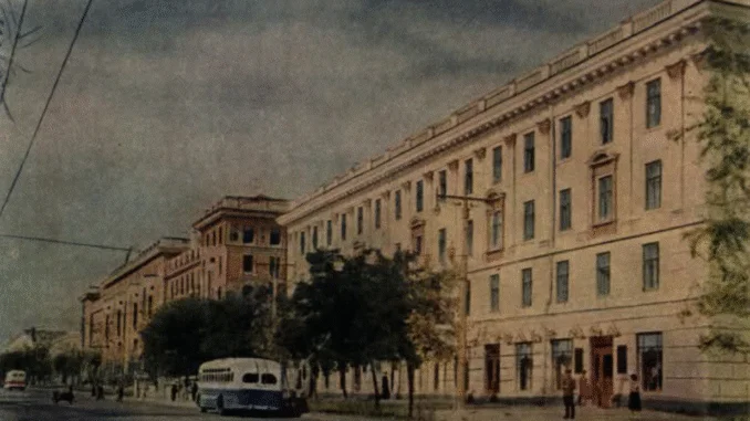 Mitul despre „Stalinka” – una dintre cele mai toxice minciuni turnate în capul moldovenilor